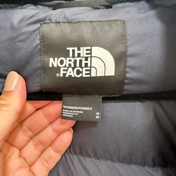 The North Face Women's Dark Blue Long Puffer Coat - Picture 12 of 13